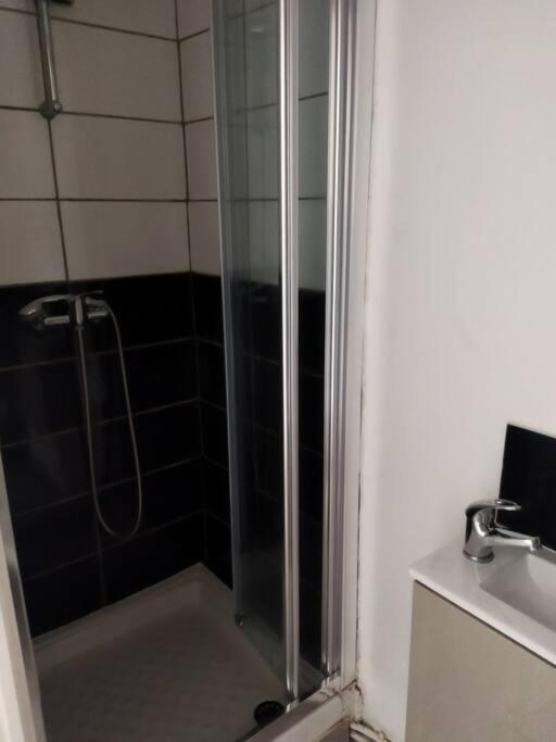Apartment Budgetbnb 35, Sur Les Toits De